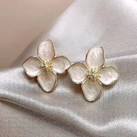 Simple Flower Earrings